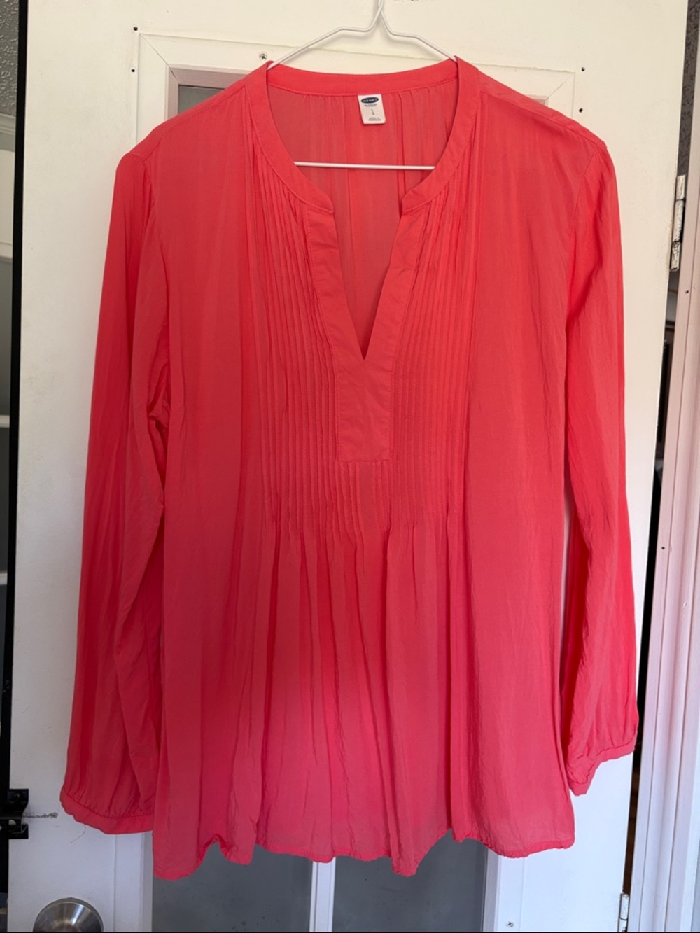 Old Navy Coral Pink V-Neck Pintuck Peasant Blouse